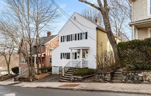 $899,000 | 36 Dundee Road, Arlington, MA 02476