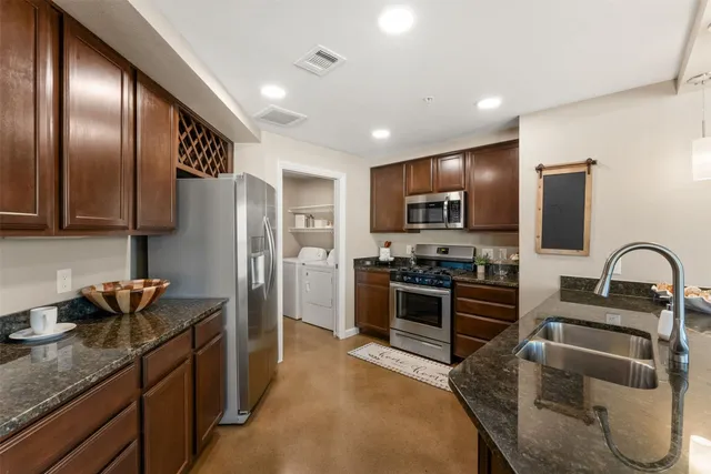 $1,155 | 12205 Lamar Boulevard North, Unit 934, Austin, TX 78753