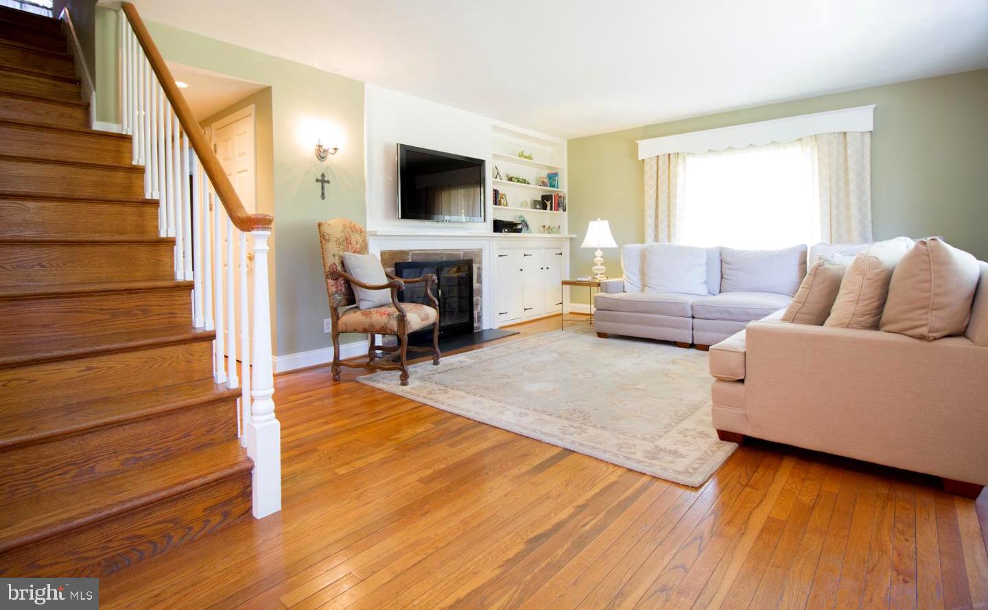 828 Moredon Road Jenkintown, PA 19046 - Photo 8 of 39 Gallery Image 8