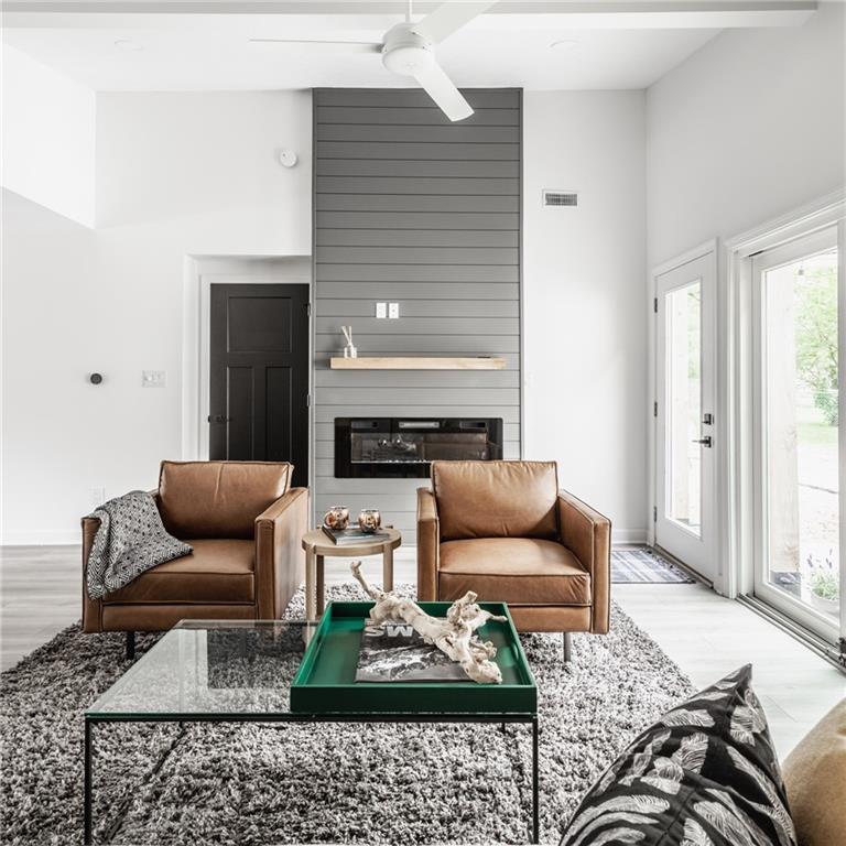 649 Emerson Road Carmel, IN 46032 - Photo 17 of 41