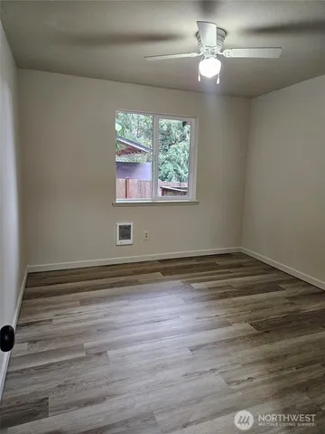 $1,850 | 571 East Wood Lane, Shelton, WA 98584