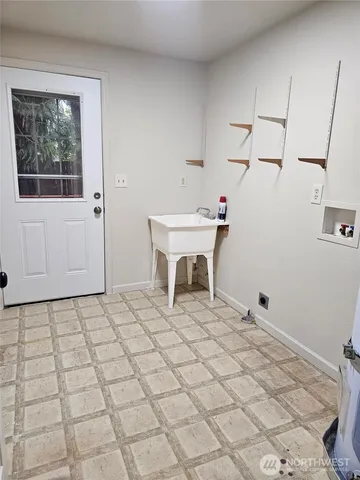 $1,850 | 571 East Wood Lane, Shelton, WA 98584