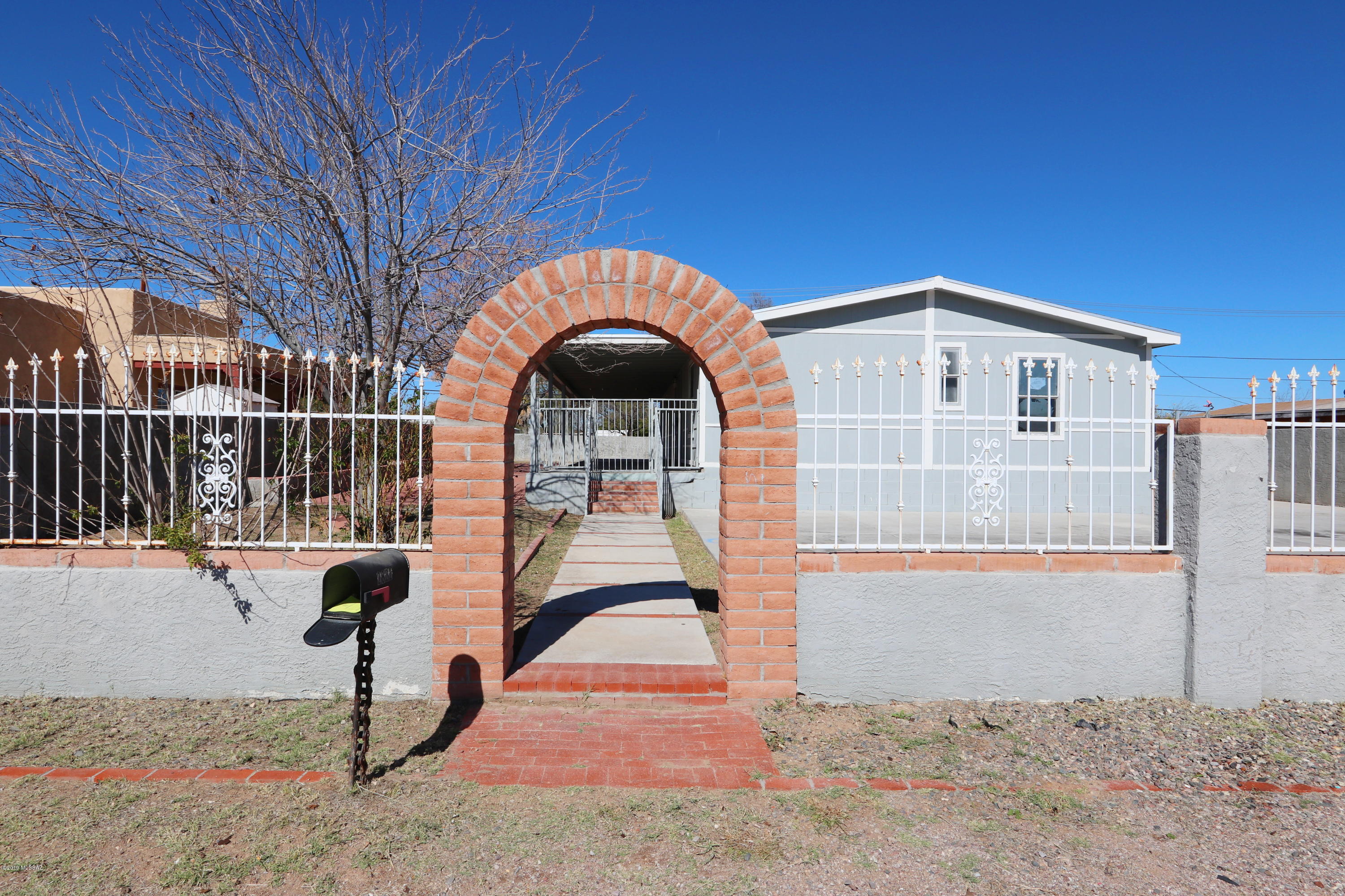 2822 West Bilby Road Tucson, AZ 85746 - Photo 1 of 1 Gallery Image 1