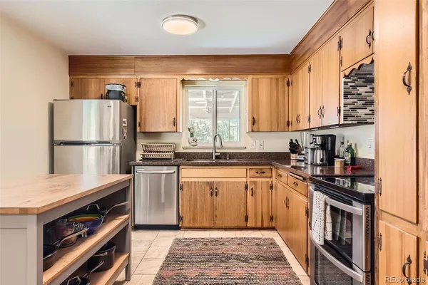 $3,650 | 2875 South Gilpin Street, Denver, CO 80210