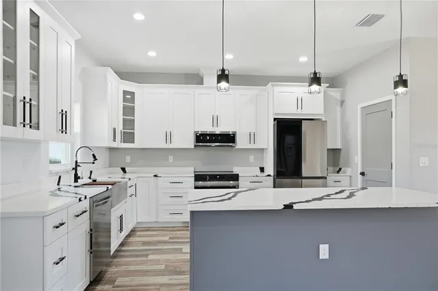 $395,000 | 10382 Flycatcher Road, Brooksville, FL 34613