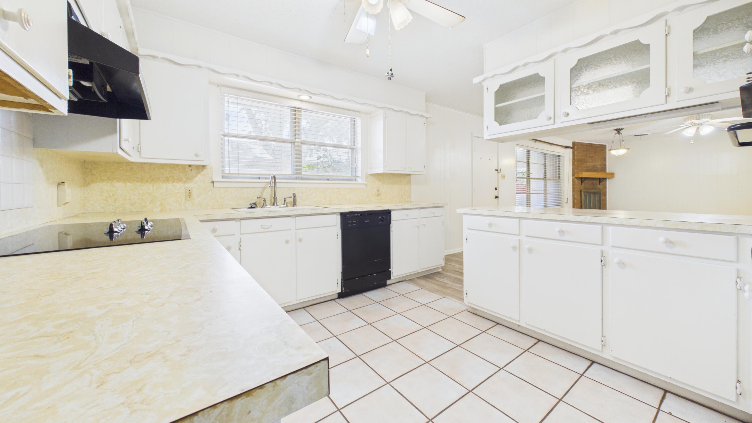 3406 68th Drive Lubbock, TX 79413 - Photo 27 of 61 CAM06379G6-PR0039-STILL032
