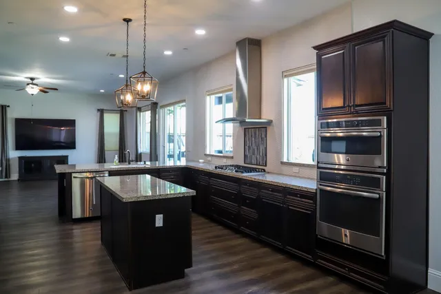 $898,000 | 4249 North Waterside Drive, Clovis, CA 93619