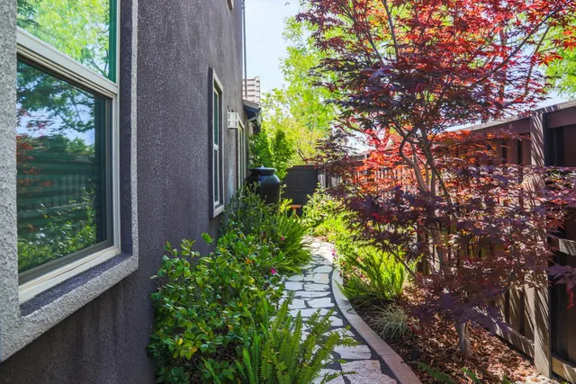 $898,000 | 4249 North Waterside Drive, Clovis, CA 93619