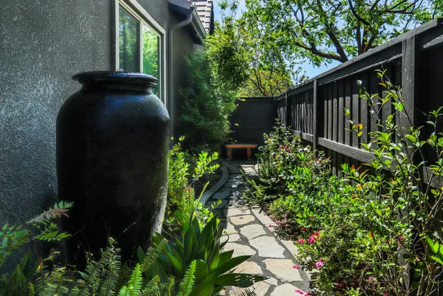 $898,000 | 4249 North Waterside Drive, Clovis, CA 93619