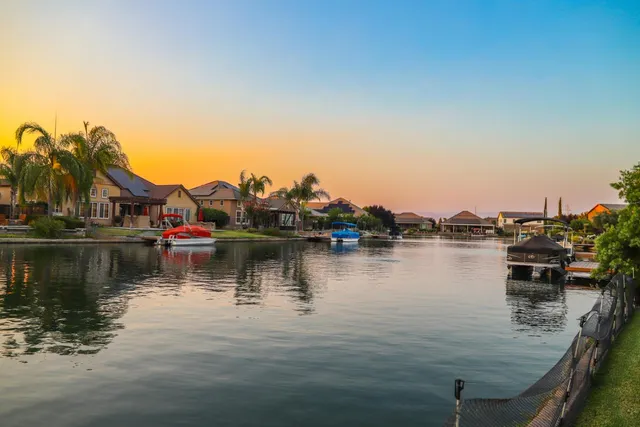 $898,000 | 4249 North Waterside Drive, Clovis, CA 93619