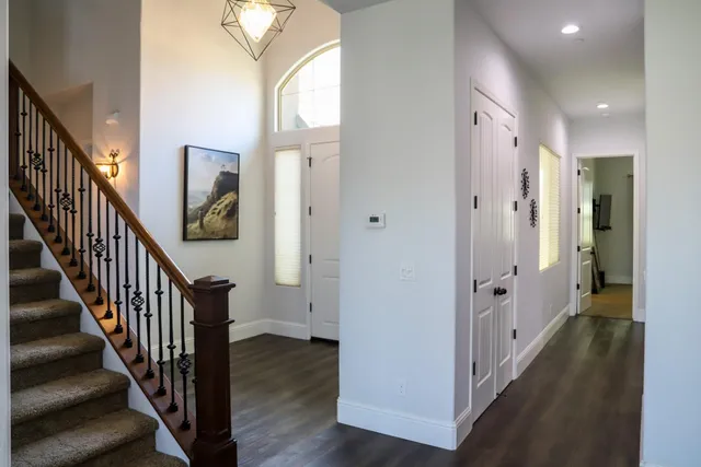 $898,000 | 4249 North Waterside Drive, Clovis, CA 93619