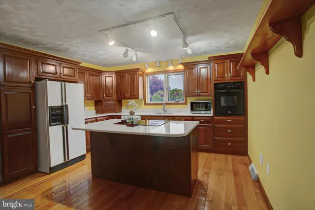 $385,000 | 7471 Smith Road, Chambersburg, PA 17202