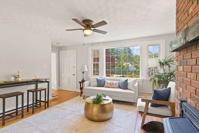 84 Walnut Street Walpole, MA 02081 - Photo 6 of 40