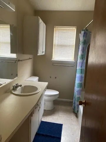 $650 | 501 Plaza Drive, Slaton, TX 79364