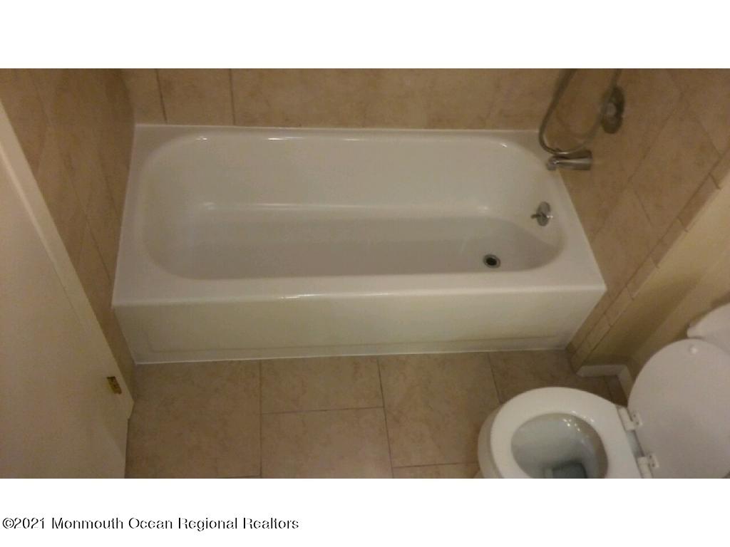 58 Amberly Drive, Unit B Manalapan, NJ 07726 - Photo 21 of 25 21-Photo 21