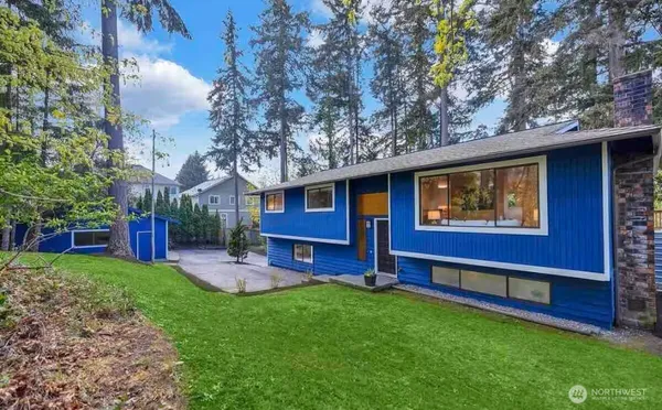 $1,200,000 | 9550 132nd Avenue Southeast, Newcastle, WA 98059