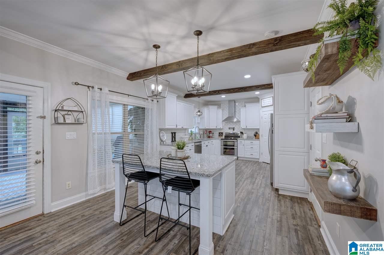 1016 Sedgefield Circle Morris, AL 35116 - Photo 2 of 35
