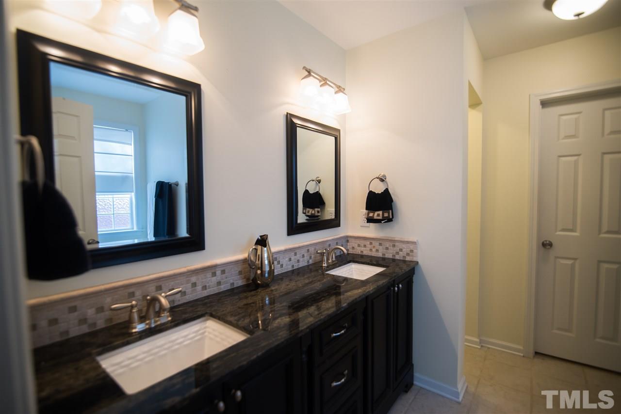 8001 Chatahoochie Lane Raleigh, NC 27616 - Photo 10 of 20 Gallery Image 10