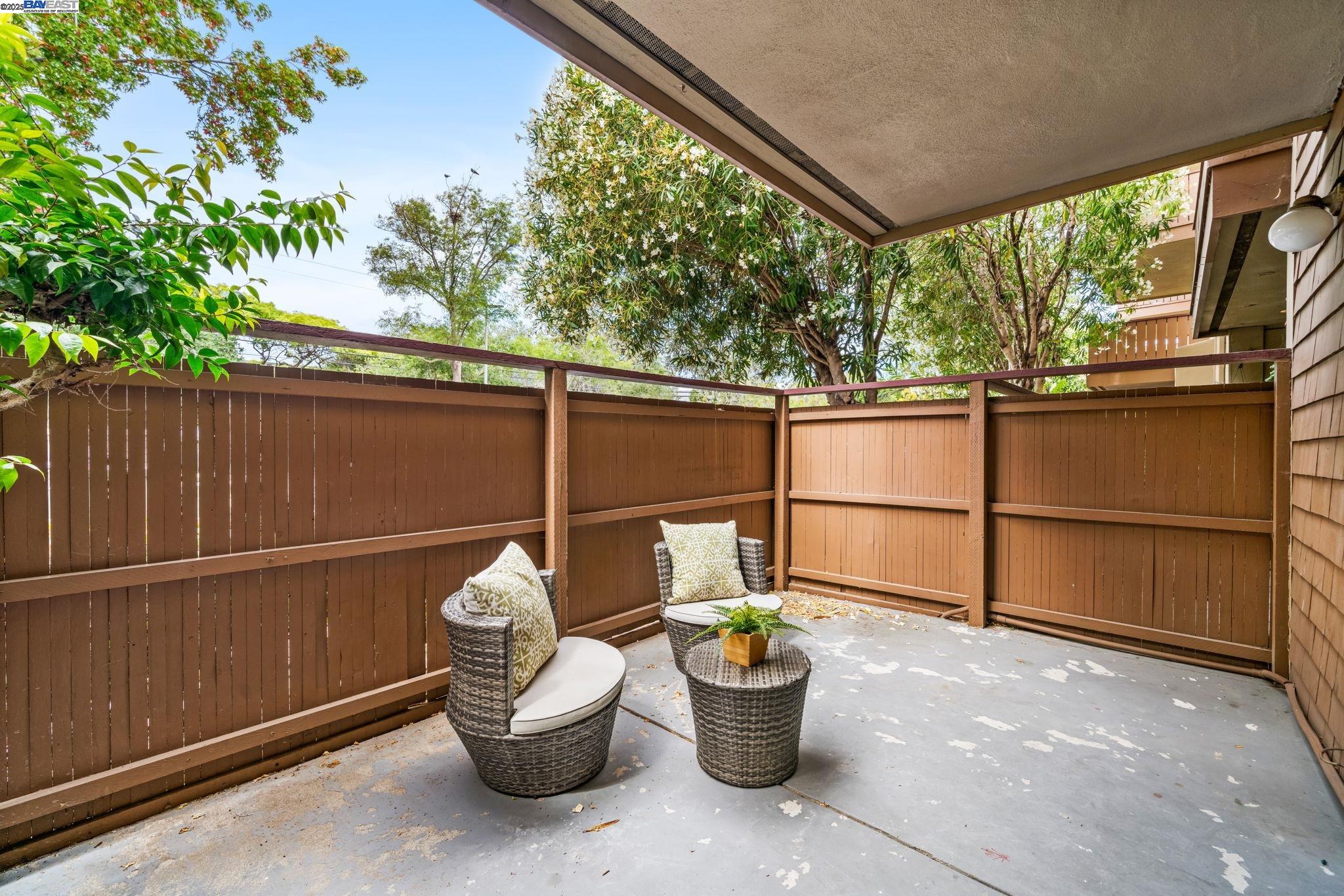 1327 Webster Street, Unit B101 Alameda, CA 94501 - Photo 18 of 26 a view of outdoor space and yard