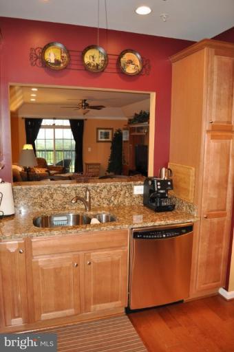 7315 Brookview Road, Unit 405 Elkridge, MD 21075 - Photo 7 of 28 Kitchen #2