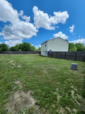 $1,800 | 207 Branch Circle, Kendleton, TX 77451