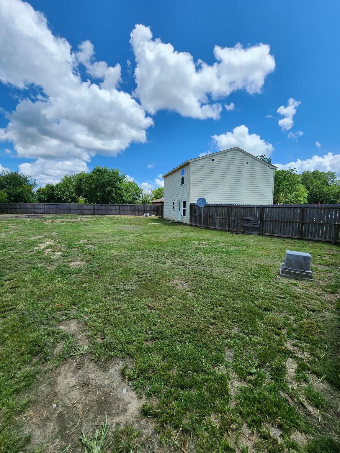 207 Branch Circle Kendleton, TX 77451 - Photo 12 of 12 a view of a backyard