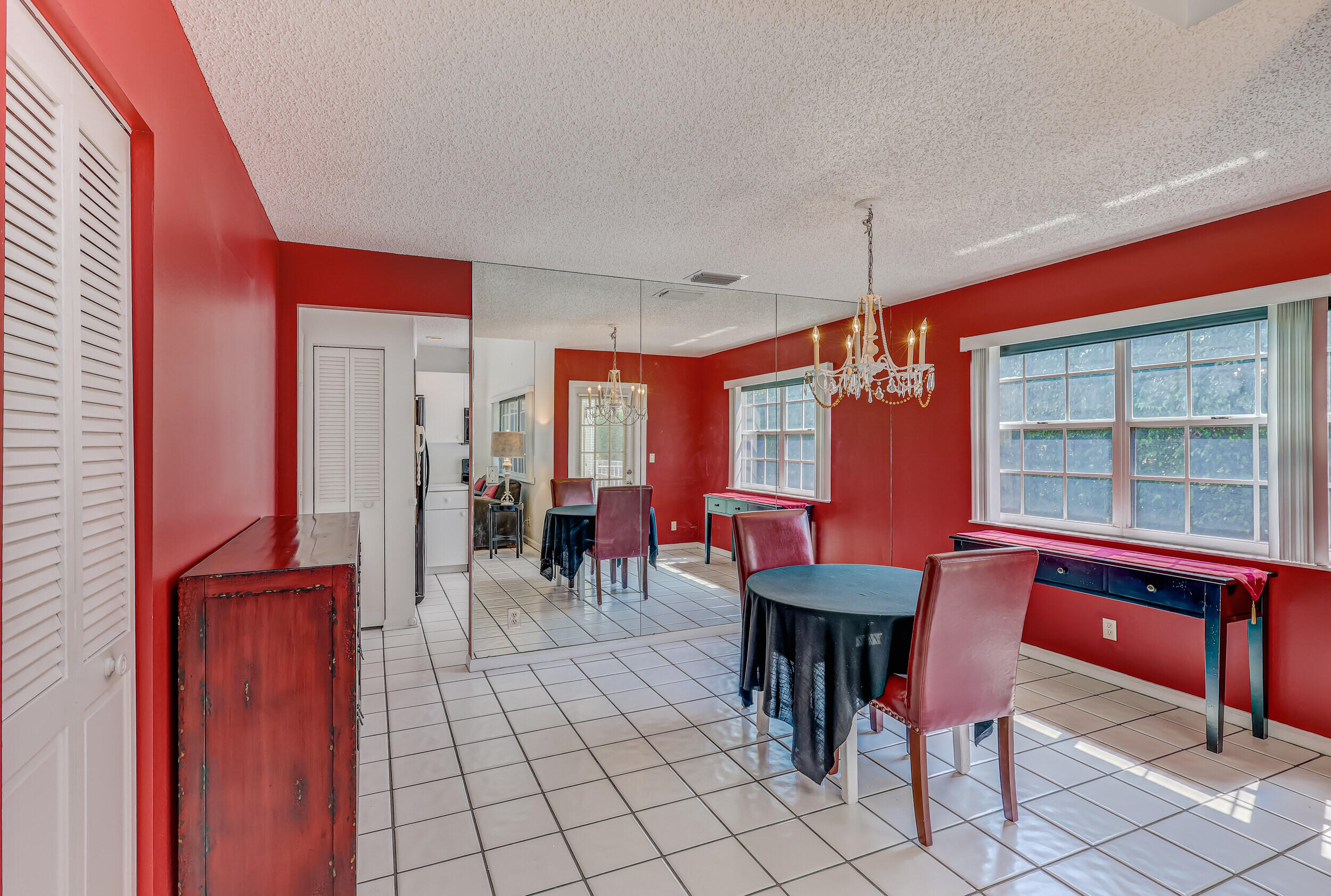 18166 Southeast Fairview Circle Jupiter, FL 33469 - Photo 11 of 48 Dining Room
