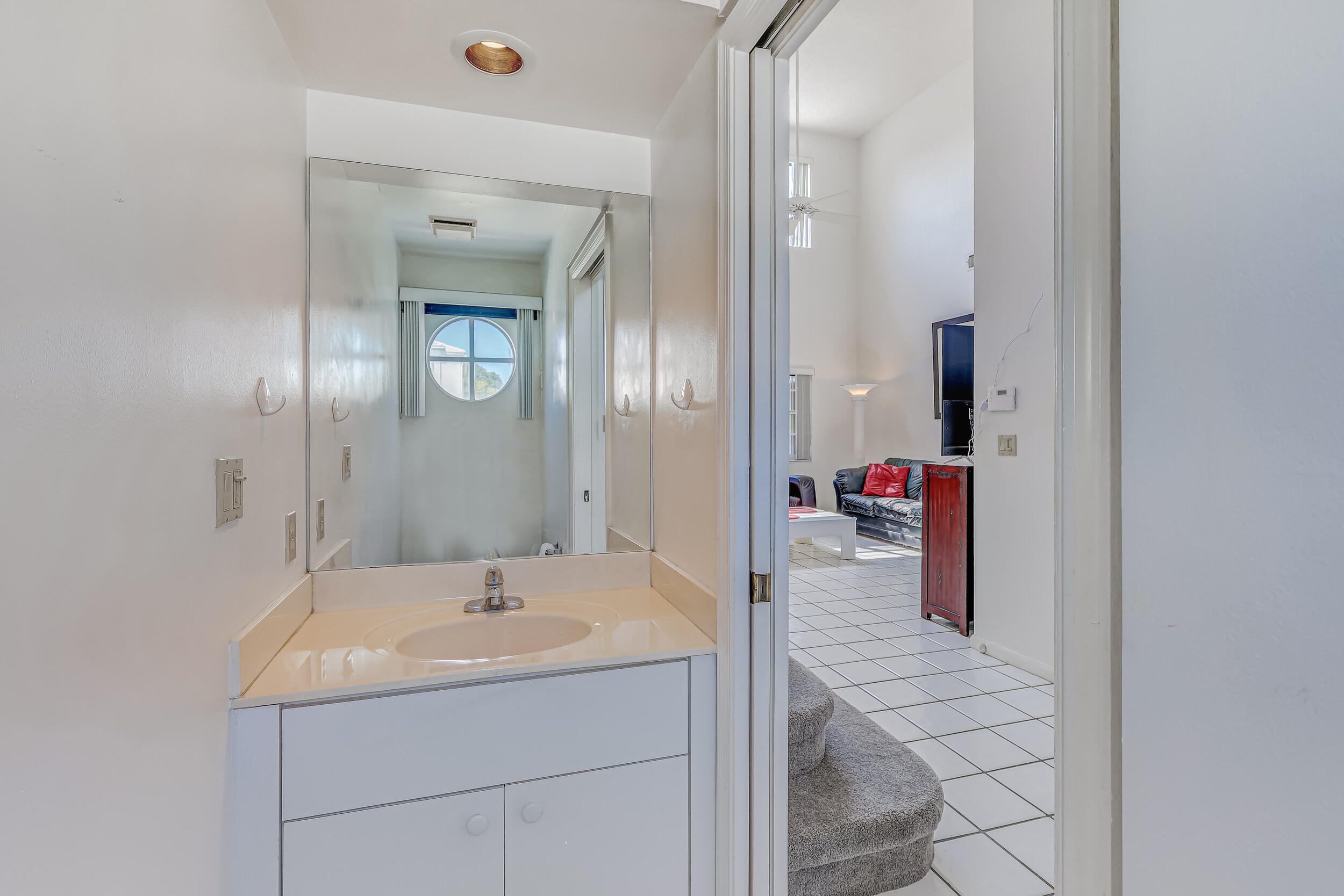 18166 Southeast Fairview Circle Jupiter, FL 33469 - Photo 16 of 48 First Floor Half Bath