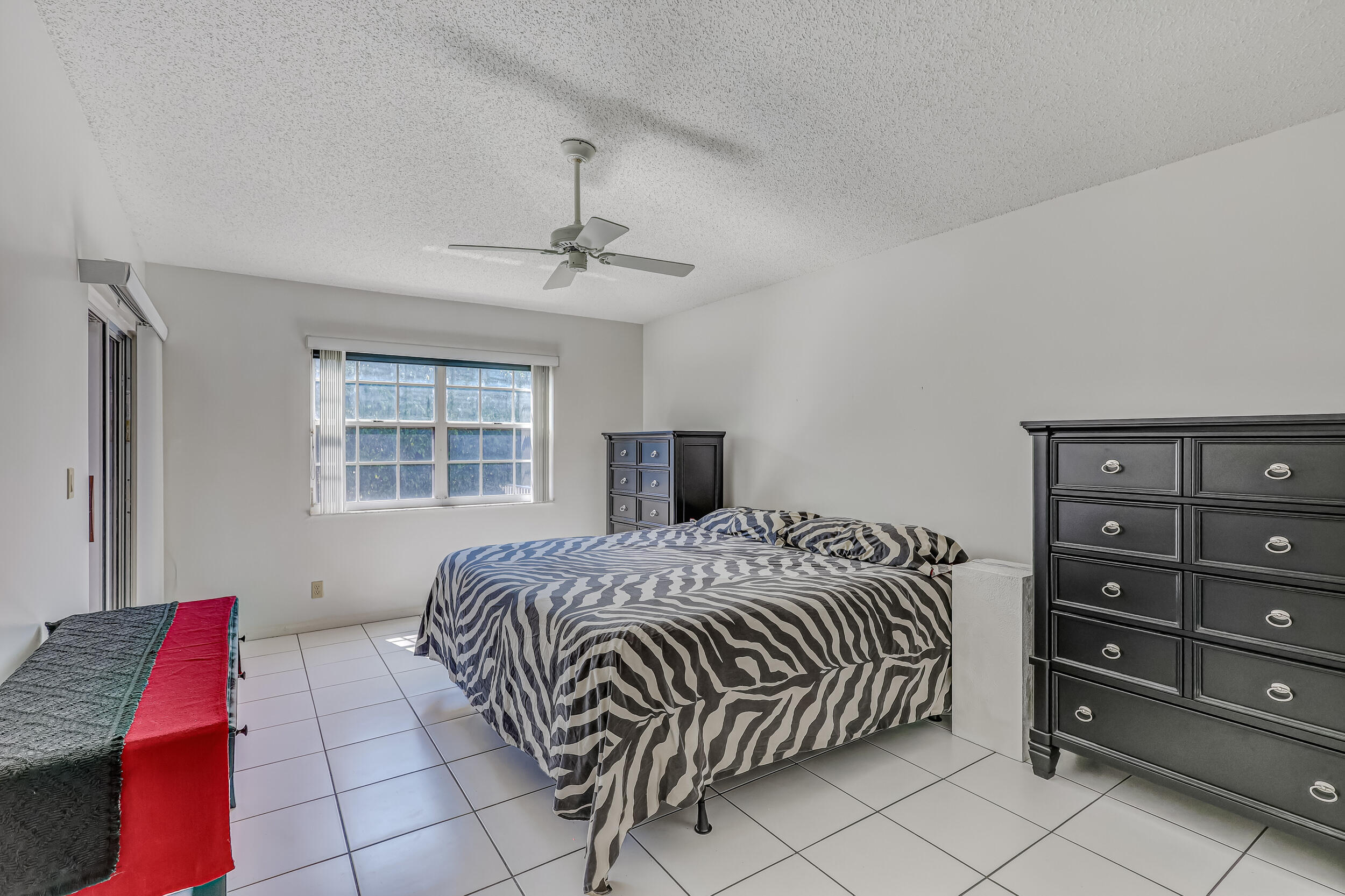 18166 Southeast Fairview Circle Jupiter, FL 33469 - Photo 17 of 48 Primary Bedroom