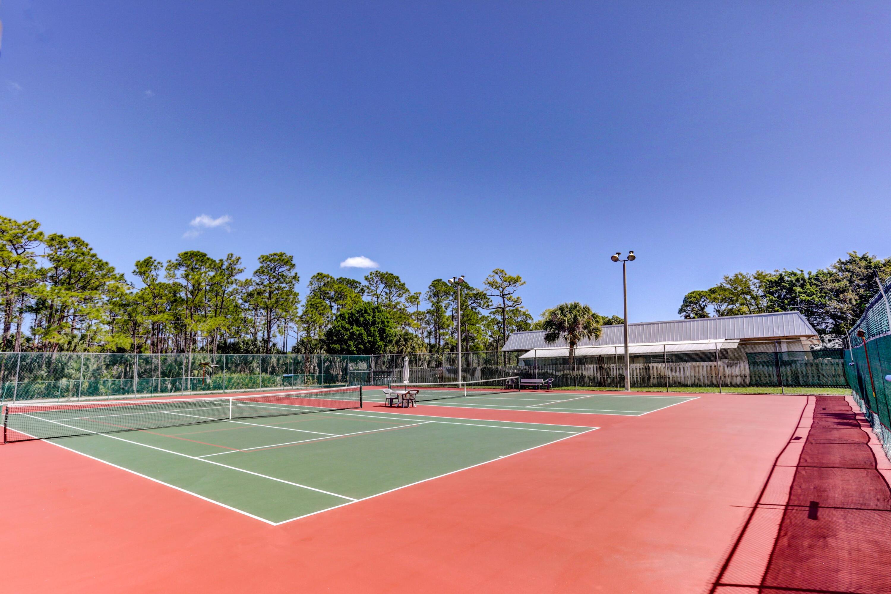 18166 Southeast Fairview Circle Jupiter, FL 33469 - Photo 46 of 48 Tennis Courts