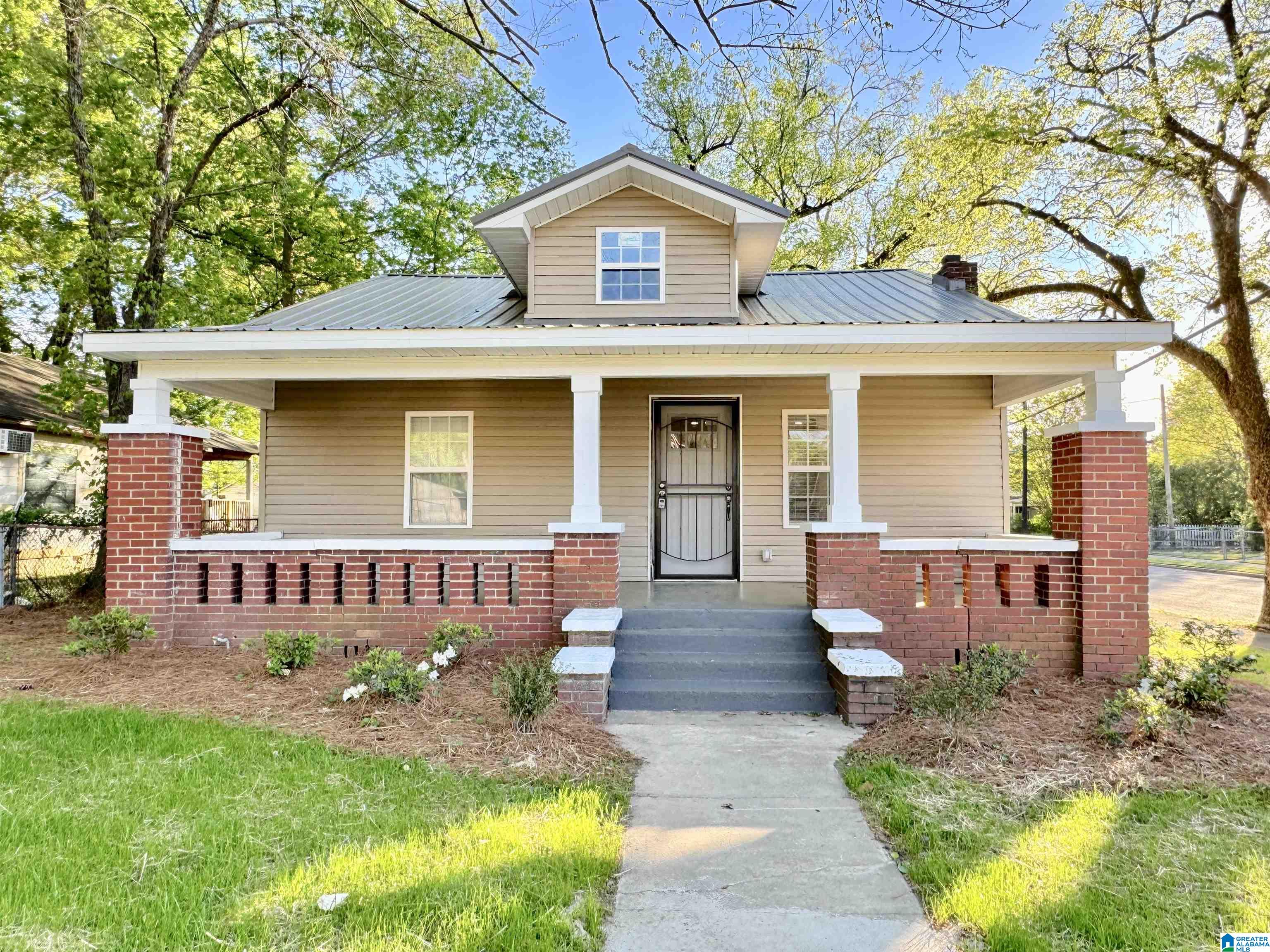 4252 Pulaski Street Birmingham, AL 35217 - Photo 1 of 60