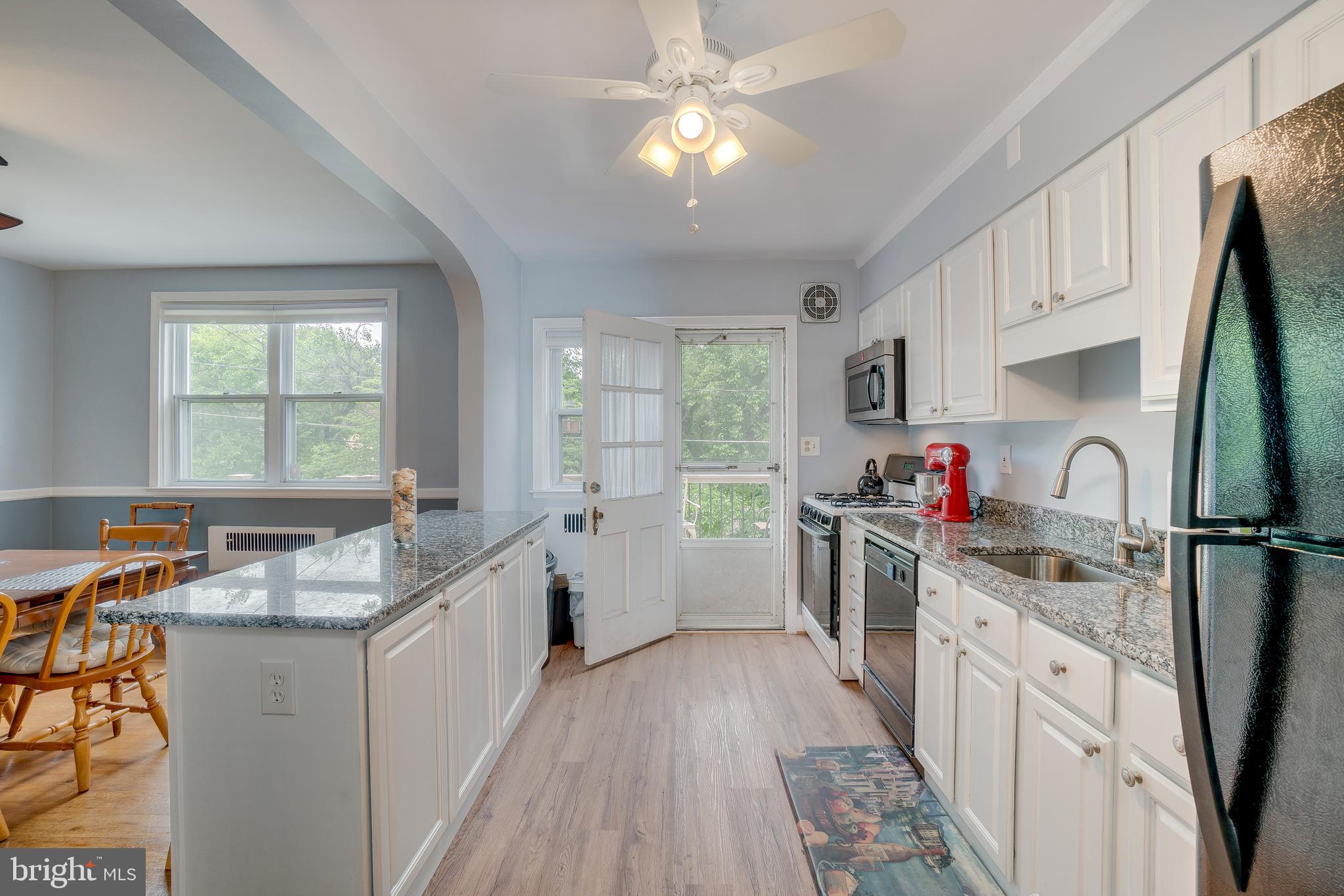 421 Overbrook Road Baltimore, MD 21228 - Photo 2 of 48 Kitchen
