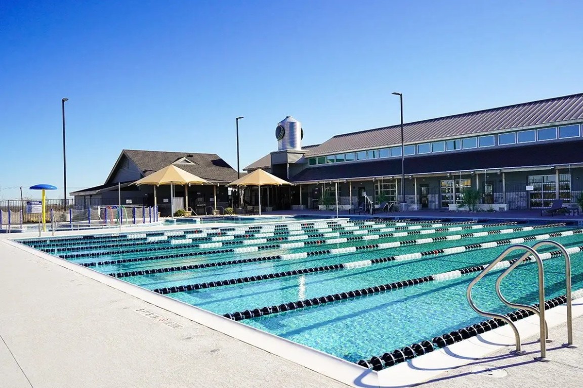 19505 Judys View Pflugerville, TX 78660 - Photo 22 of 25 Pool