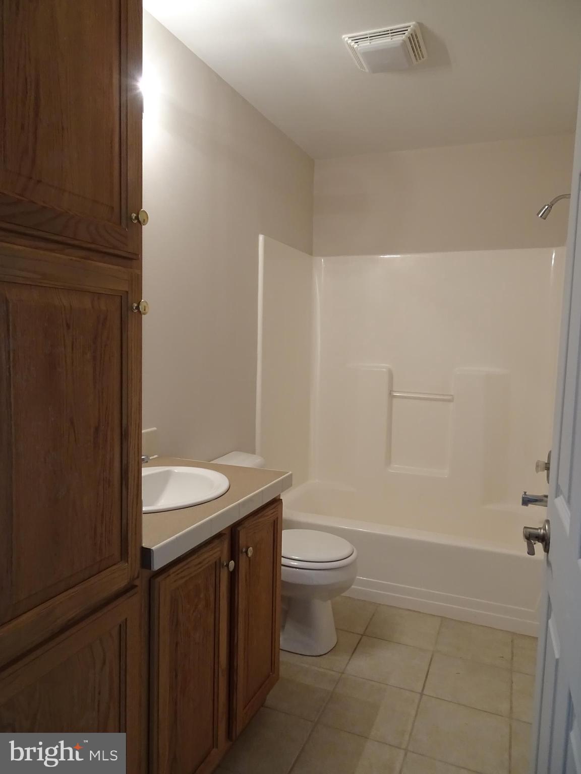 6002 Corey Way Hurlock, MD 21643 - Photo 26 of 61 Full Bathroom # 2