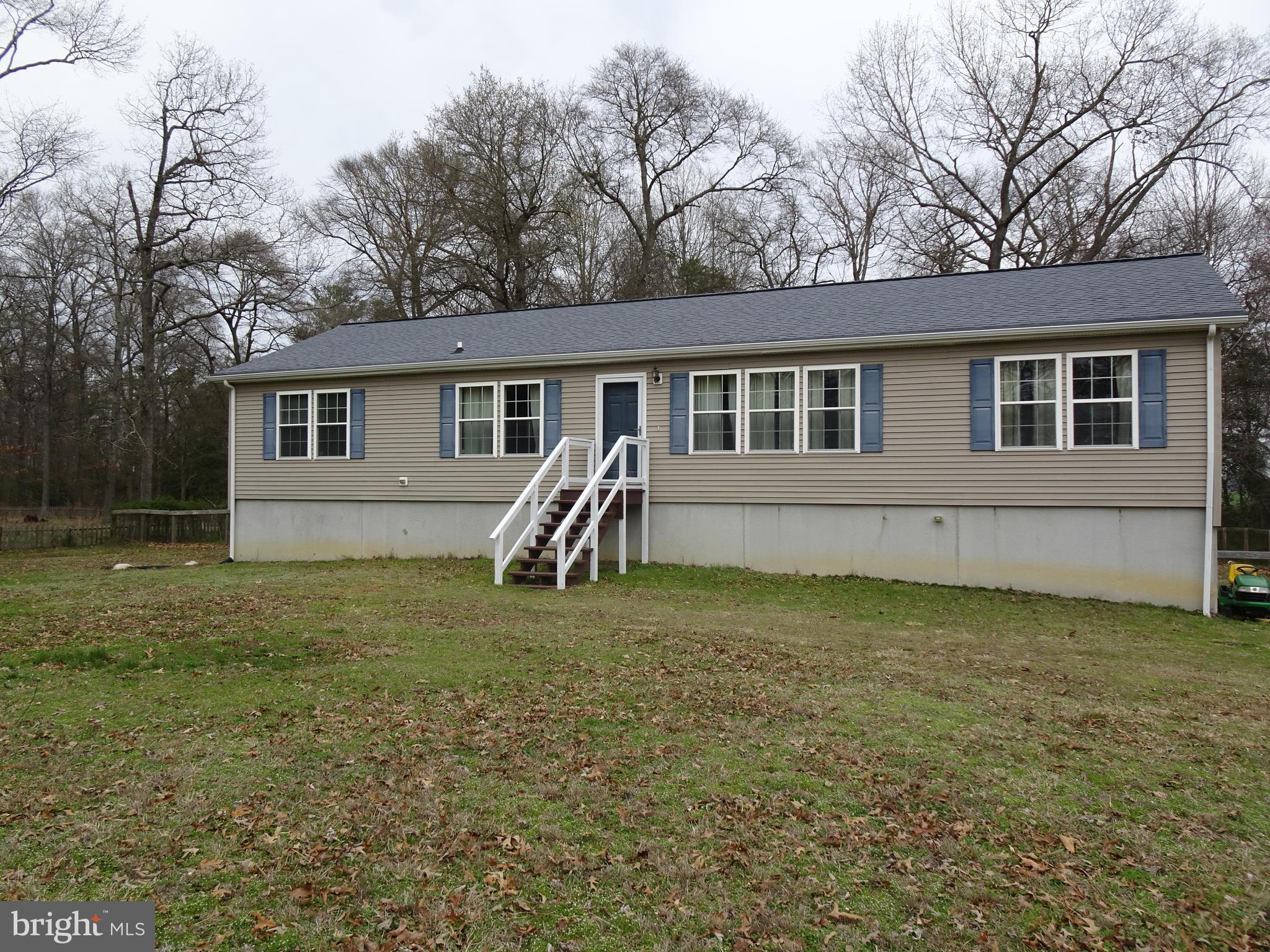 6002 Corey Way Hurlock, MD 21643 - Photo 53 of 61 House was just power washed.