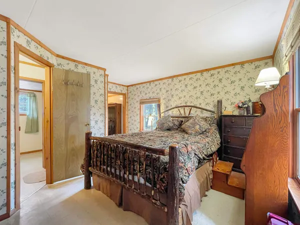 $215,000 | 68 Frontage Road, Highgate, VT 05488