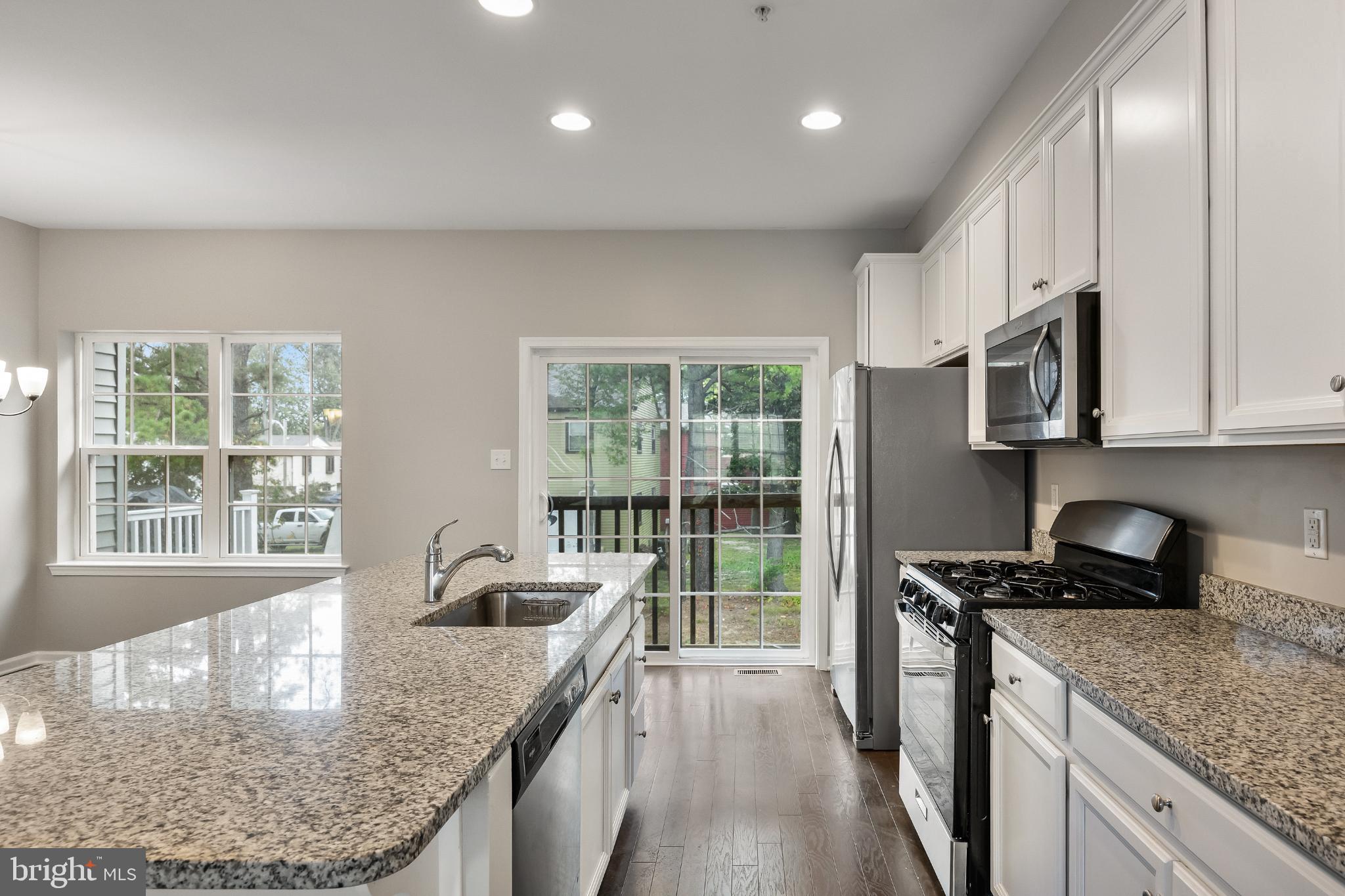 33 Iron Gate Road Sicklerville, NJ 08081 - Photo 10 of 22 Modern kitchen with sleek finishes.