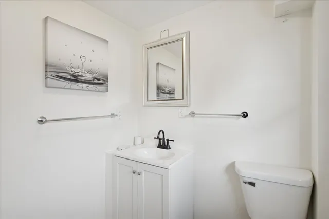 $290,000 | 123 North Lakeside Drive, Michigan Center, MI 49254