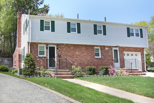36 Robinson Road Medford, MA 02155 - Photo 1 of 28 Gallery Image 1