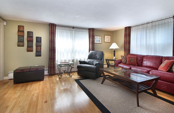 36 Robinson Road Medford, MA 02155 - Photo 12 of 28 Gallery Image 12