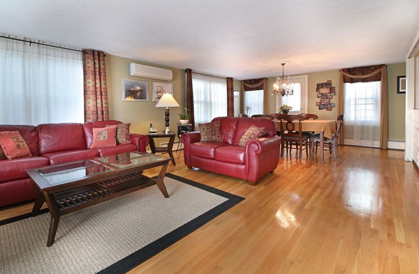 36 Robinson Road Medford, MA 02155 - Photo 13 of 28 Gallery Image 13