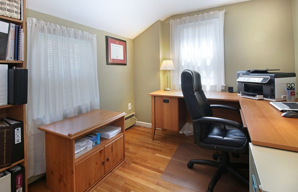 36 Robinson Road Medford, MA 02155 - Photo 16 of 28 Gallery Image 16