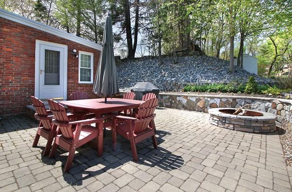 36 Robinson Road Medford, MA 02155 - Photo 24 of 28 Gallery Image 24