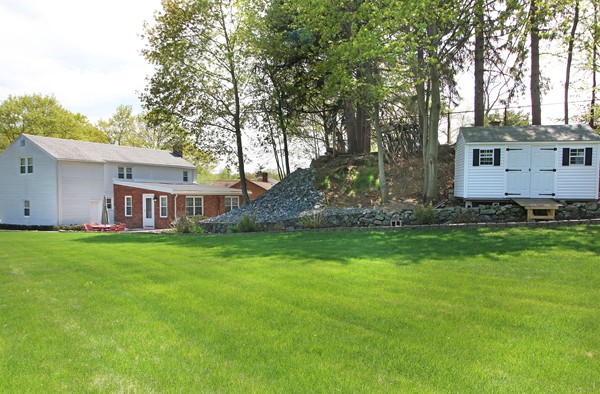 36 Robinson Road Medford, MA 02155 - Photo 27 of 28 Gallery Image 27
