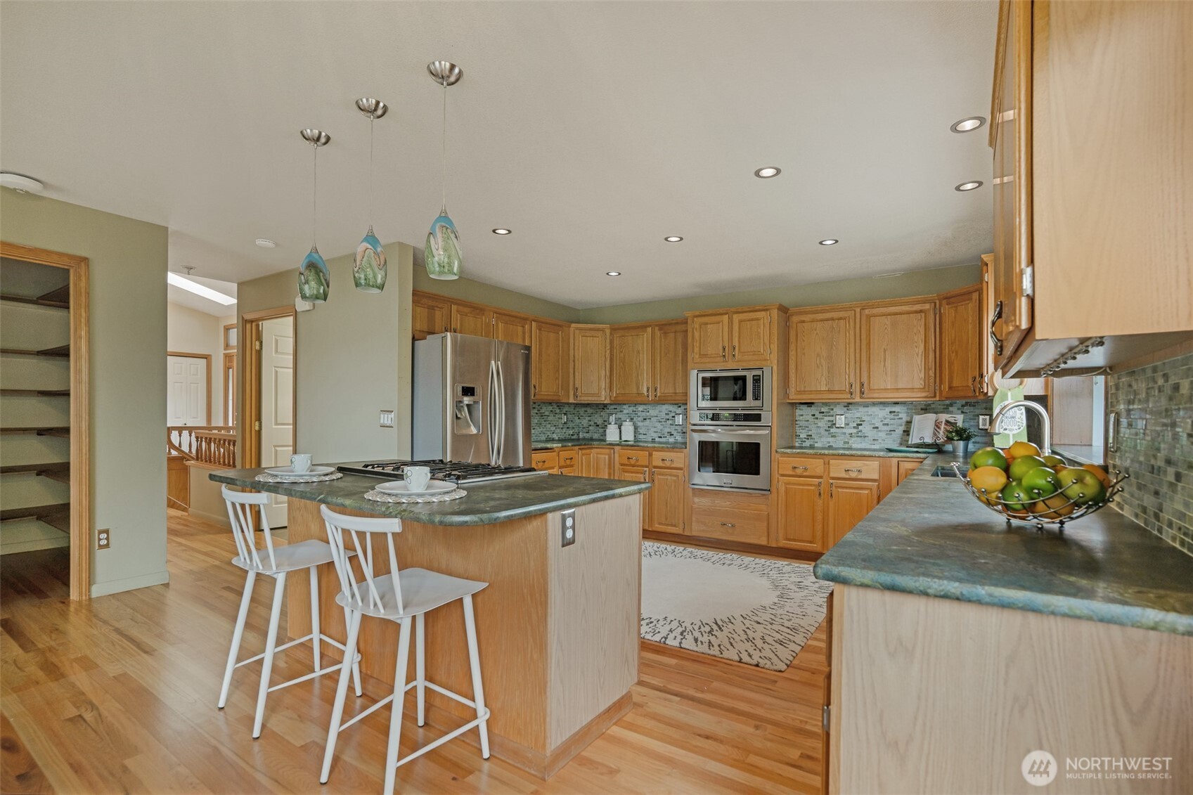 8024 68th Loop Southeast Olympia, WA 98513 - Photo 11 of 34 Gallery Image 11