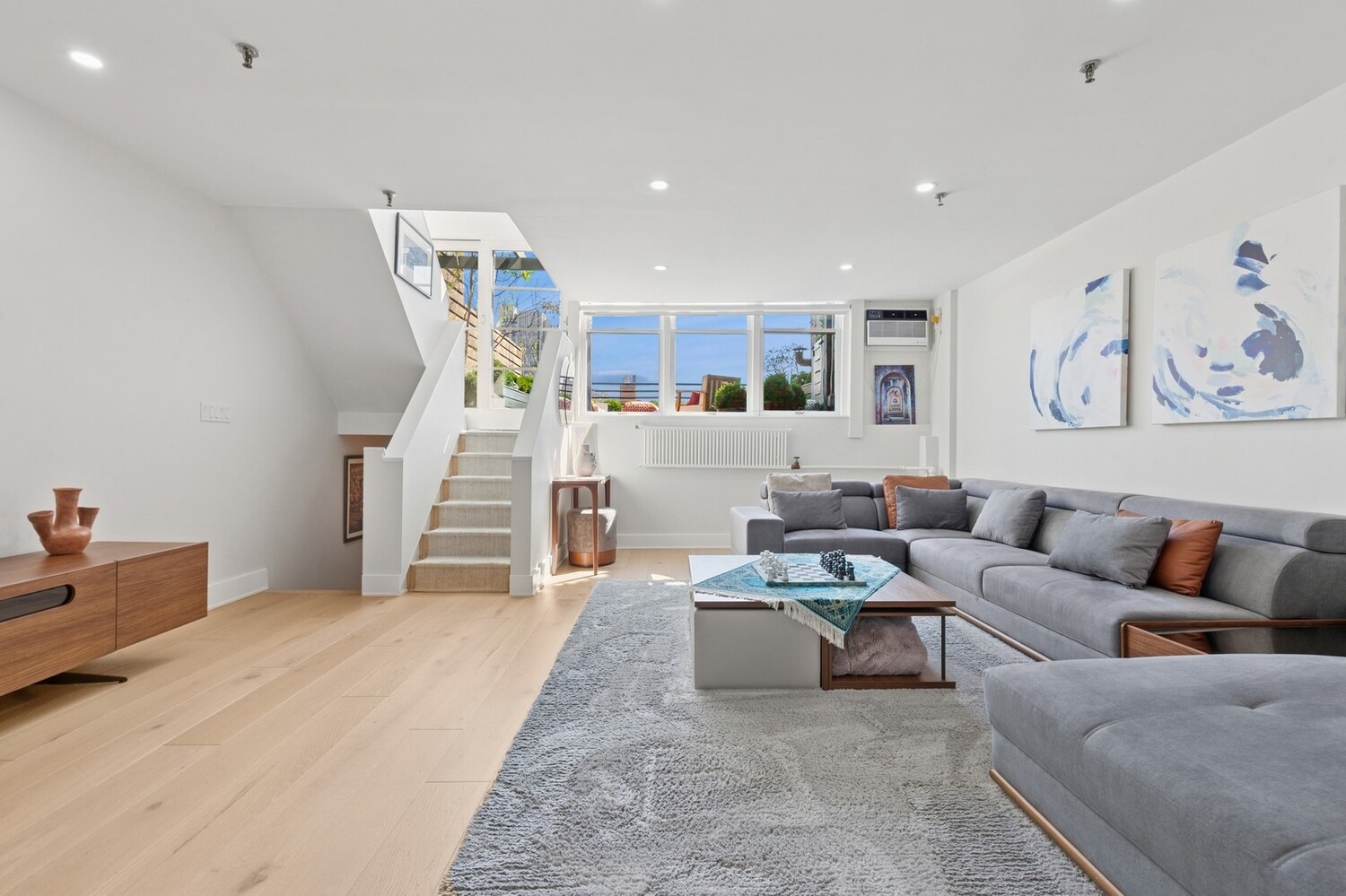 240 West 23rd Street, Unit PHC Manhattan, NY 10011 - Photo 1 of 22