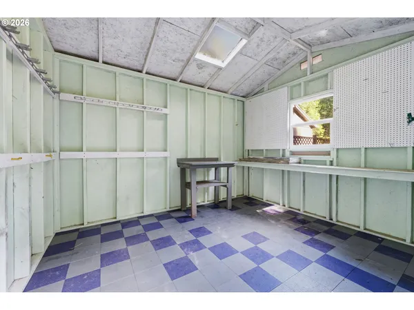 a view of a bunch of trees