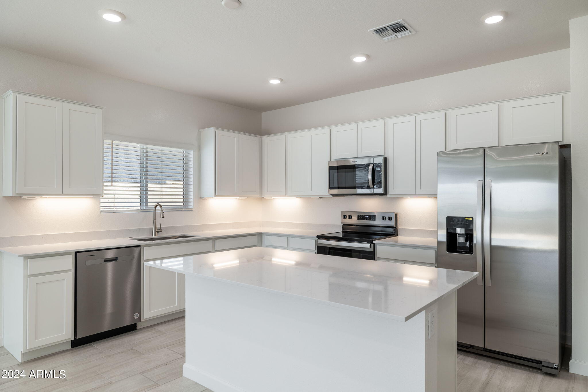 17645 West Hatcher Road Waddell, AZ 85355 - Photo 4 of 32 Kitchen