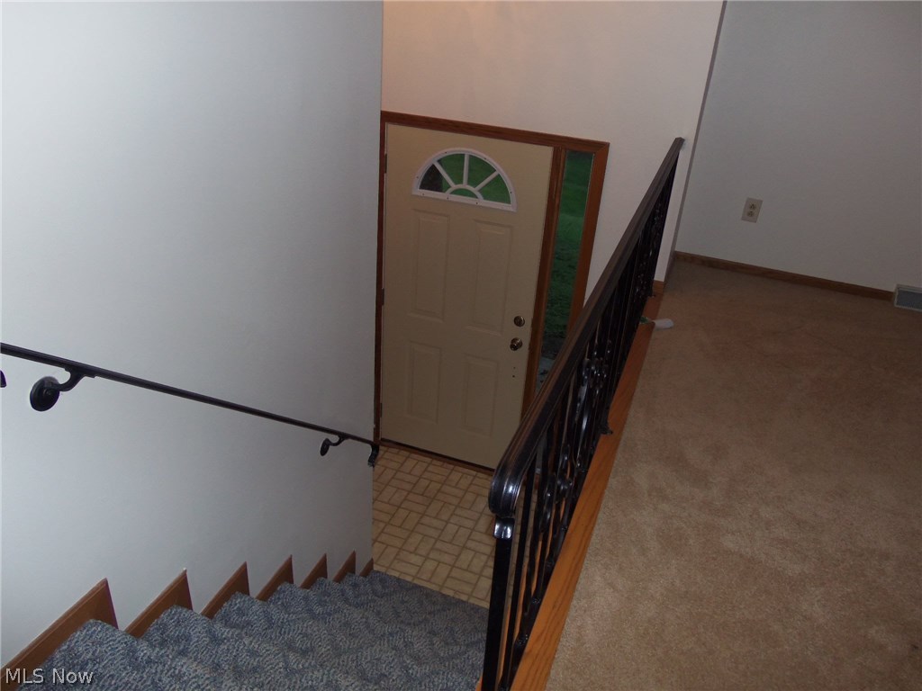 25079 Quaker Church Road East Rochester, OH 44625 - Photo 18 of 20 Gallery Image 18