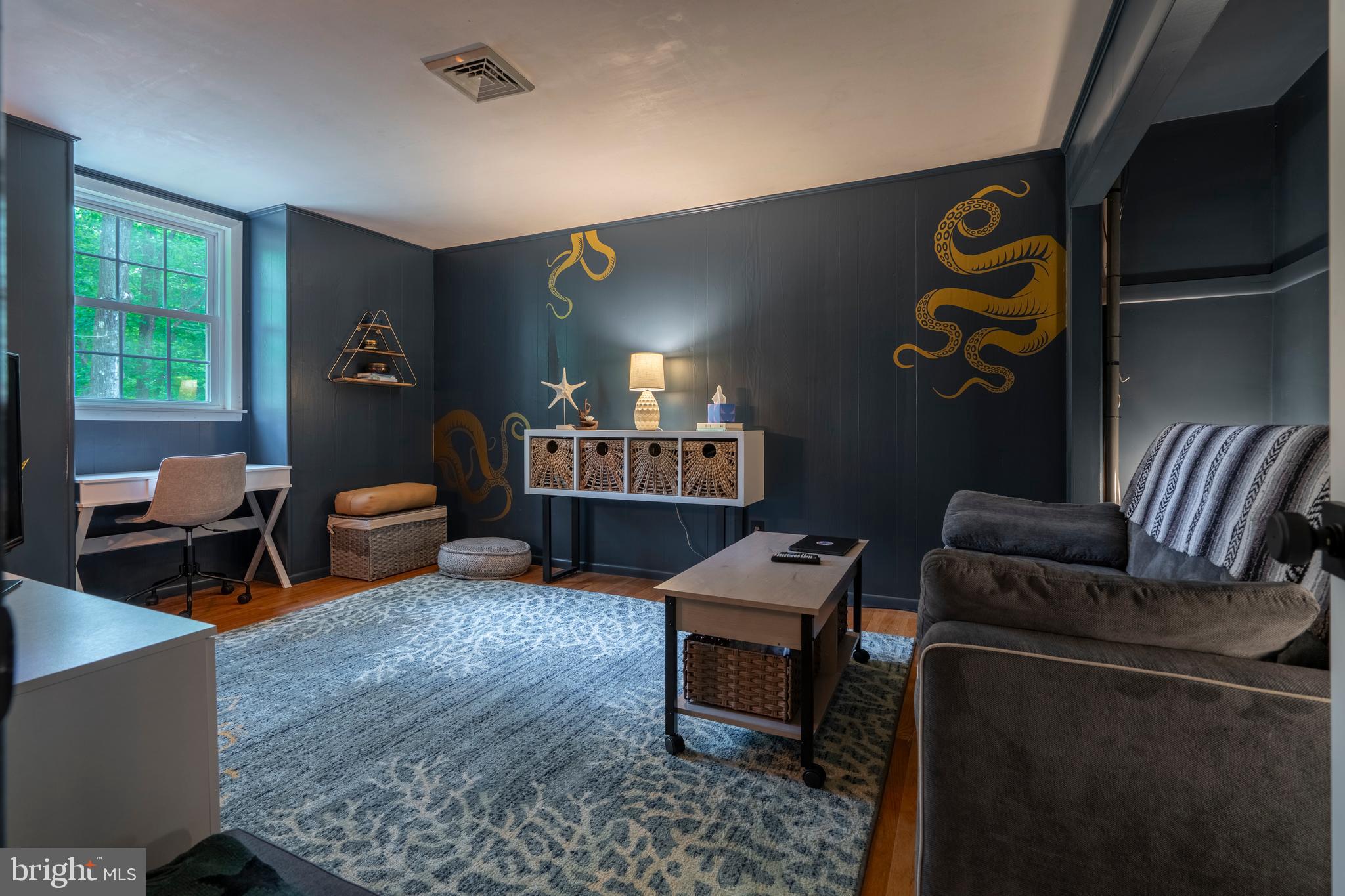 284 Whites Mill Road Green Lane, PA 18054 - Photo 41 of 54 a living room with furniture rug and window